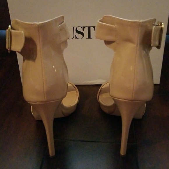 Heels - Picture 3 of 8